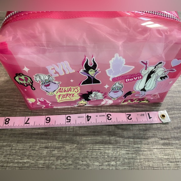 🖤 *NWT* Disney SKINNYDIP LONDON Villains Cosmetic Bag - Picture 4 of 6